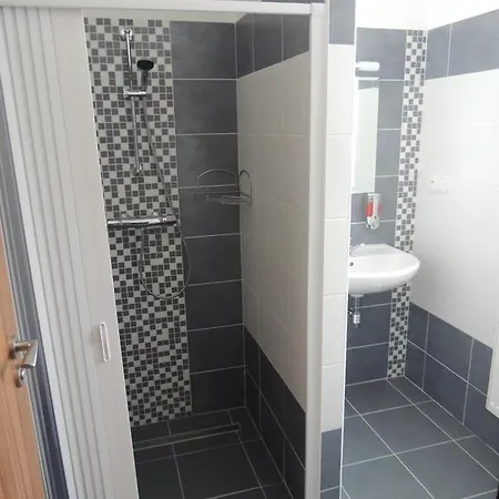 شقة Apartmanovy Domek U Lucie