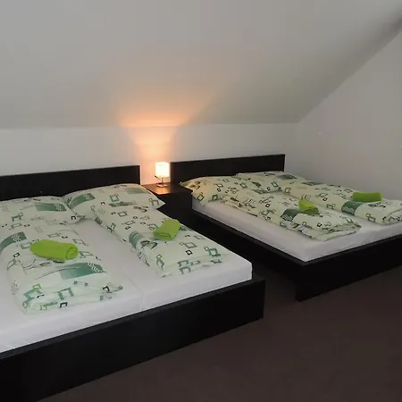 Apartmanovy Domek U Lucie * Skrdlovice